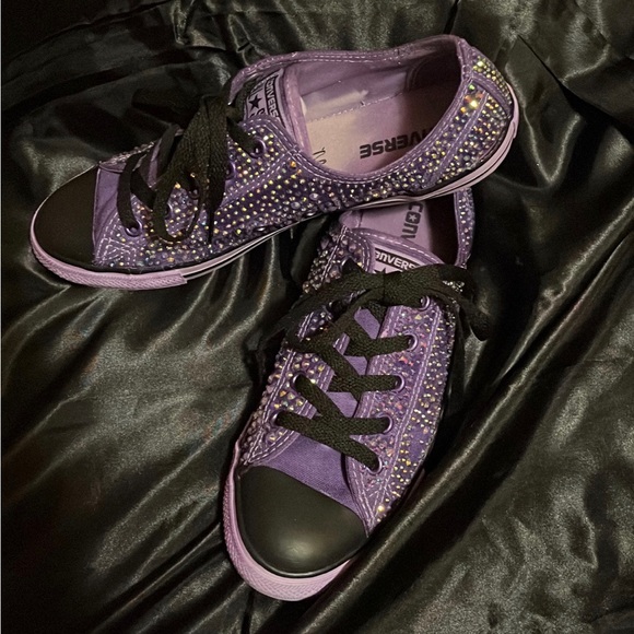 Customized Purple crystal Converse, women’s size 8 - Picture 3 of 4